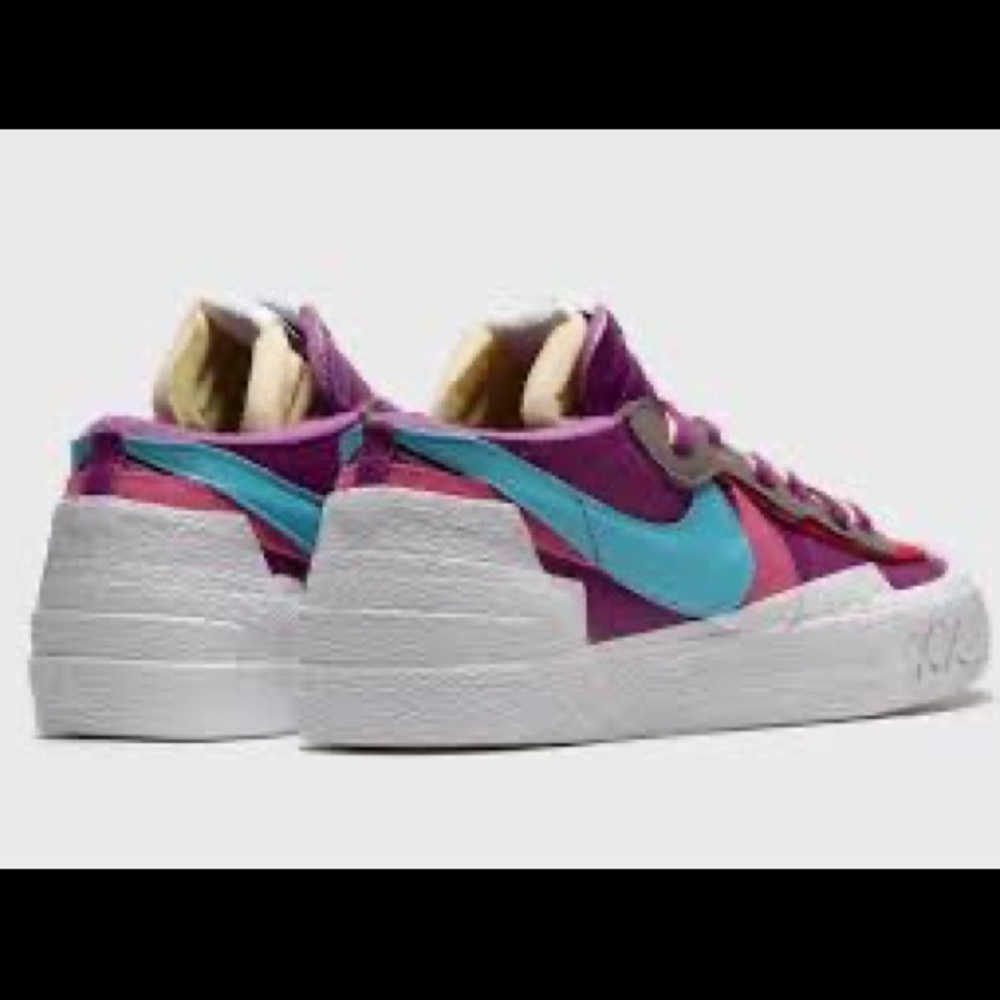 🔥🔥🔥 Like New NIKE SACAI KAWS Blazer Low Purple Dusk Unisex Sneakers 🔥🔥🔥 - Picture 10 of 17